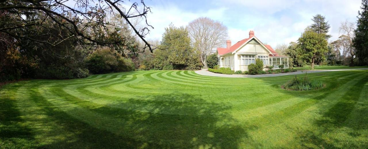 Hemsworth Estate Guest House Elgin Exterior photo